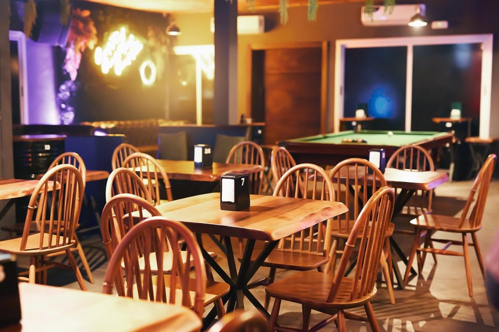 vie nocturne libreville restaurants bars