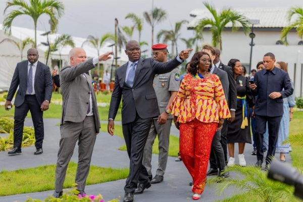 Cérémonie d’inauguration de l’Hôtel Belinga en présence du Président gabonais
